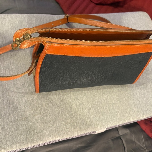 Vintage Dooney & Burke Bag - Picture 2 of 11